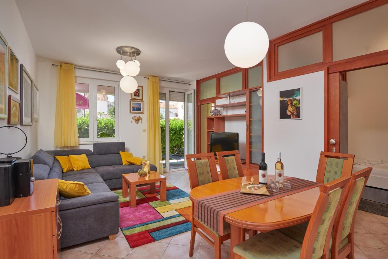 Family Apartment Dubrovnik - Private Jacuzzi Terrace, Private Parking Eksteriør bilde