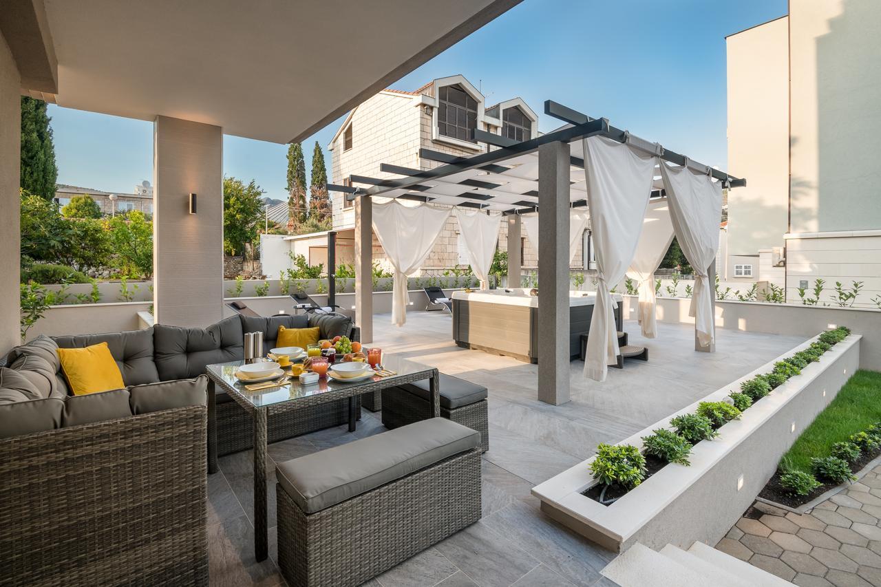 Family Apartment Dubrovnik - Private Jacuzzi Terrace, Private Parking Eksteriør bilde
