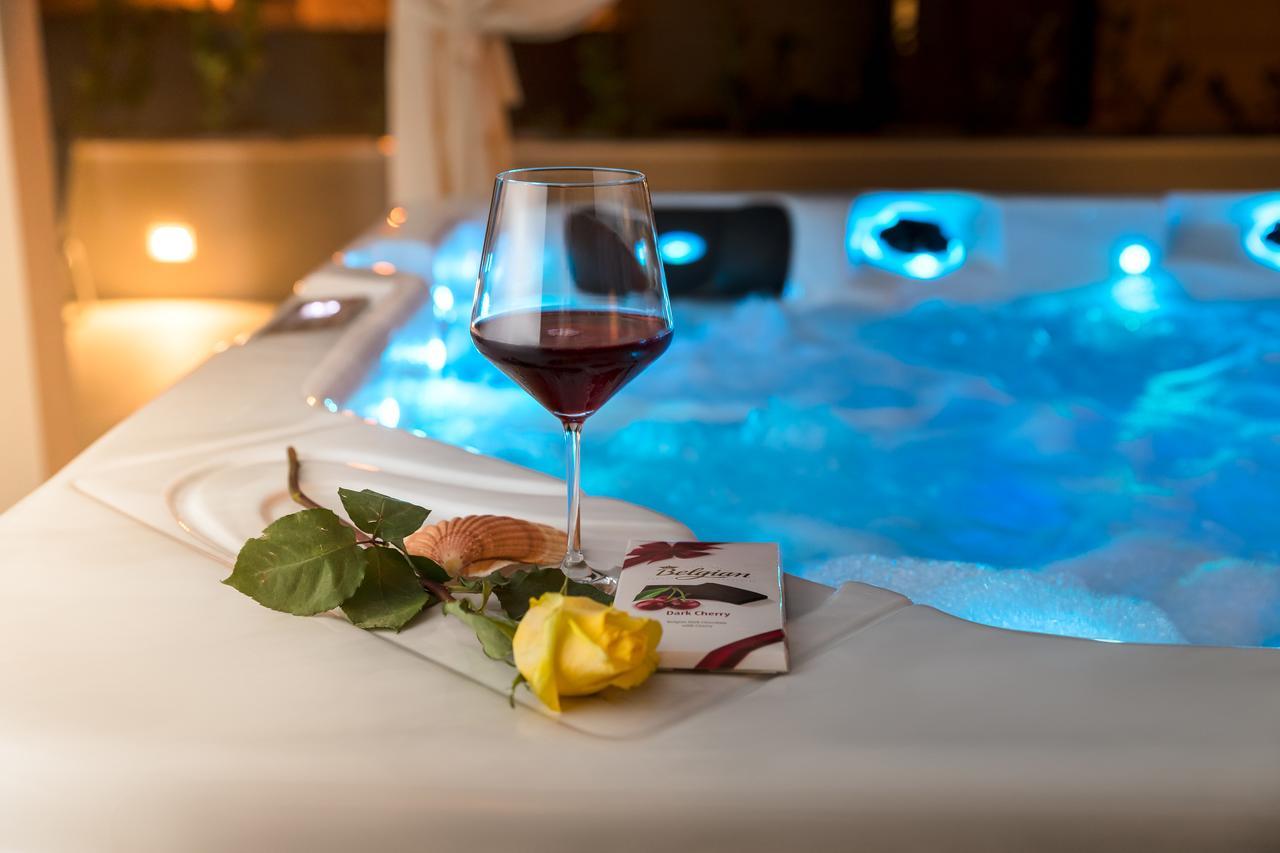 Family Apartment Dubrovnik - Private Jacuzzi Terrace, Private Parking Eksteriør bilde