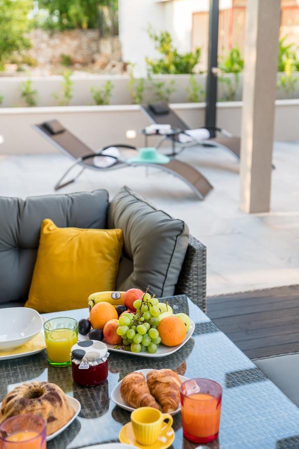 Family Apartment Dubrovnik - Private Jacuzzi Terrace, Private Parking Eksteriør bilde